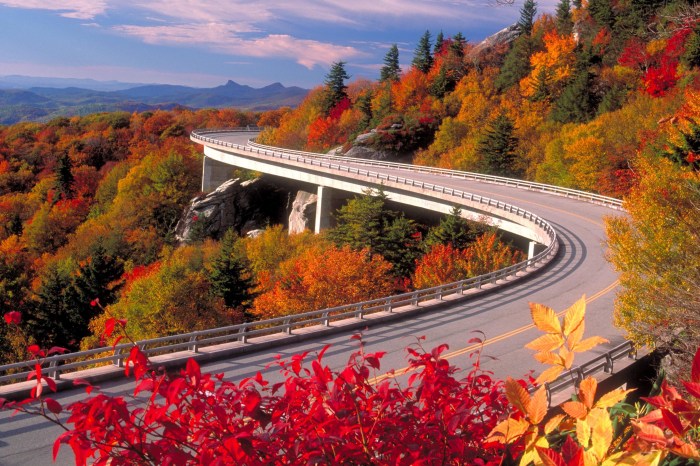 Fall Linn Cove Viaduct